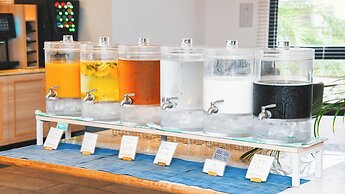 Lequ Okinawa Chatan Spa & Resort