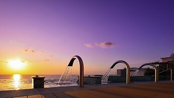 Lequ Okinawa Chatan Spa & Resort