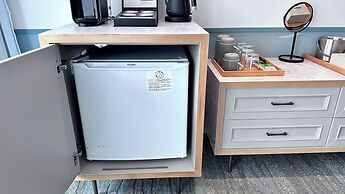 Lequ Okinawa Chatan Spa & Resort