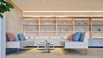 Lequ Okinawa Chatan Spa & Resort