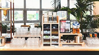 Lequ Okinawa Chatan Spa & Resort