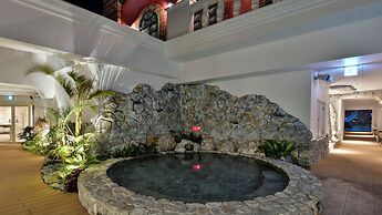 Lequ Okinawa Chatan Spa & Resort