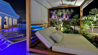 Lequ Okinawa Chatan Spa & Resort