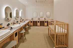 Lequ Okinawa Chatan Spa & Resort