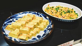 Lequ Okinawa Chatan Spa & Resort