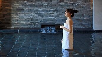 Lequ Okinawa Chatan Spa & Resort