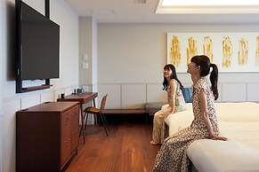 Lequ Okinawa Chatan Spa & Resort