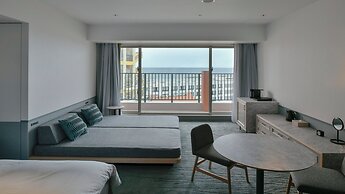 Lequ Okinawa Chatan Spa & Resort