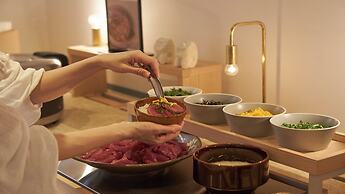 Lequ Okinawa Chatan Spa & Resort