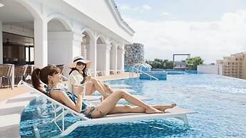 Lequ Okinawa Chatan Spa & Resort