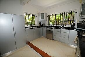 Villa Acassia with 2 rooms
