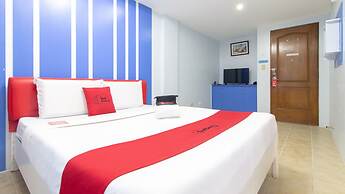 RedDoorz @ DBuilders Rooms Ph2 Taguig