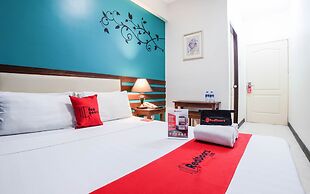 RedDoorz Plus near Rizal Junction