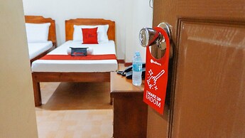 RedDoorz near Talisay District Hospital