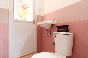 RedDoorz @ Dinagpan Street Coron