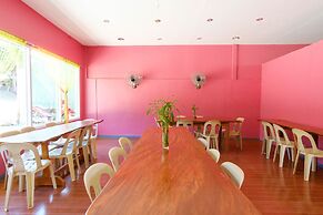 RedDoorz @ Governors Drive Coron