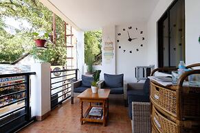 RedDoorz near Coron Coliseum