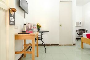 RedDoorz near Coron Coliseum