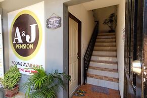 RedDoorz near Coron Coliseum