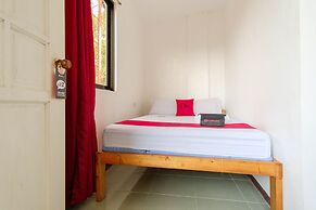 RedDoorz near Coron Coliseum