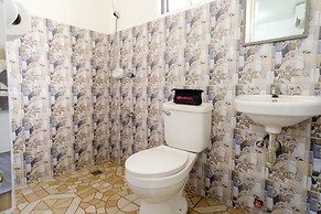 RedDoorz near Coron Coliseum