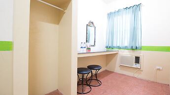 RedDoorz @ Praferosa Resort Hotel Calamba