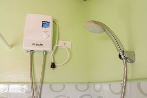 RedDoorz near Maribago Barangay Hall