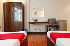 RedDoorz near Maribago Barangay Hall