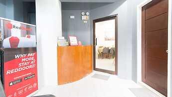 RedDoorz near Liceo De Cagayan University Highschool