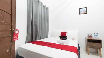 RedDoorz near Liceo De Cagayan University Highschool