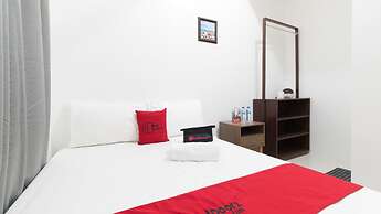 RedDoorz near Liceo De Cagayan University Highschool