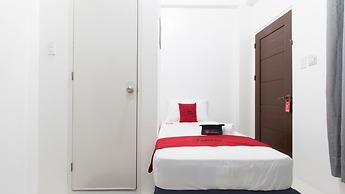 RedDoorz near Liceo De Cagayan University Highschool