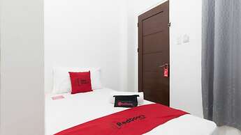 RedDoorz near Liceo De Cagayan University Highschool