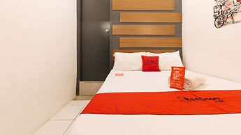 RedDoorz near Fishermall Quezon City