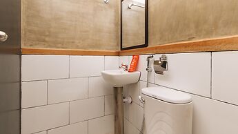 RedDoorz near Fishermall Quezon City