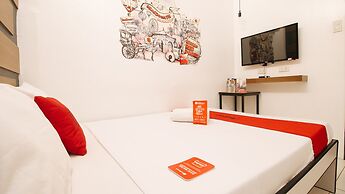 RedDoorz near Fishermall Quezon City