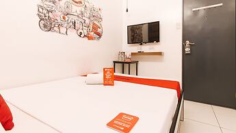 RedDoorz near Fishermall Quezon City