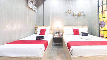 RedDoorz Plus @ Taft North Mandurriao