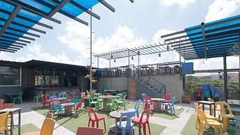 RedDoorz Plus @ Taft North Mandurriao