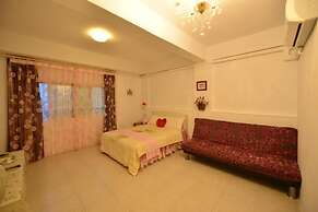 Happy feet Youth B&B