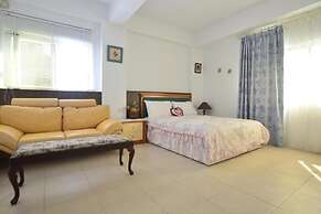 Happy feet Youth B&B