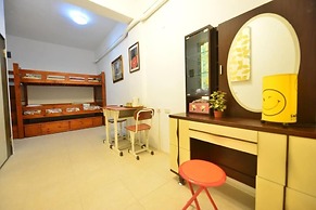 Happy feet Youth B&B