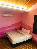 J Lin Hostel