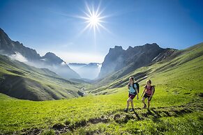 AlpenParks Chalet & Apartment Alpina Seefeld