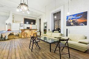 Premium Central Loft