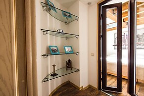 Premium Central Loft