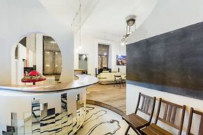 Premium Central Loft