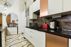 Premium Central Loft