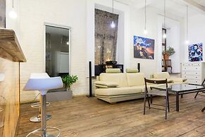 Premium Central Loft
