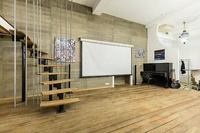 Premium Central Loft